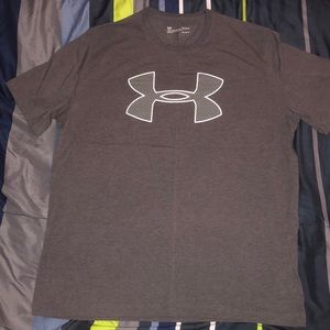 Loose fit Heatgear Under Armor T-shirt